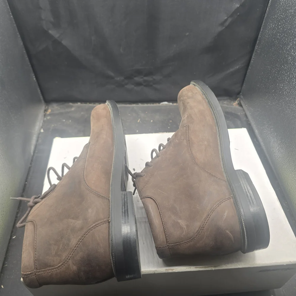 Bostonian Suede‎ Brown Chukka Boots